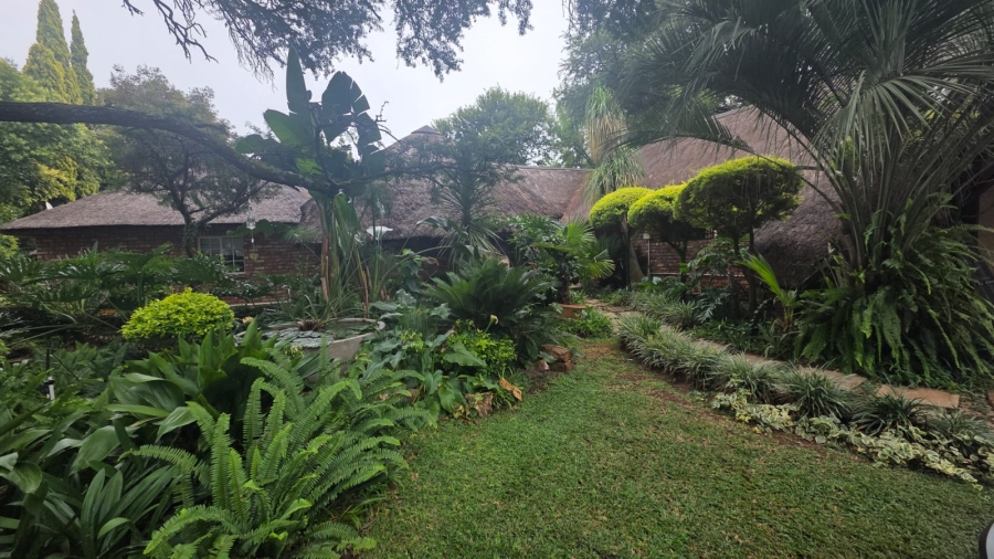 4 Bedroom Property for Sale in Wilkoppies North West